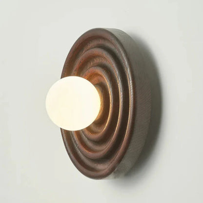 Colette Ripple Walnuss LED Wandleuchte