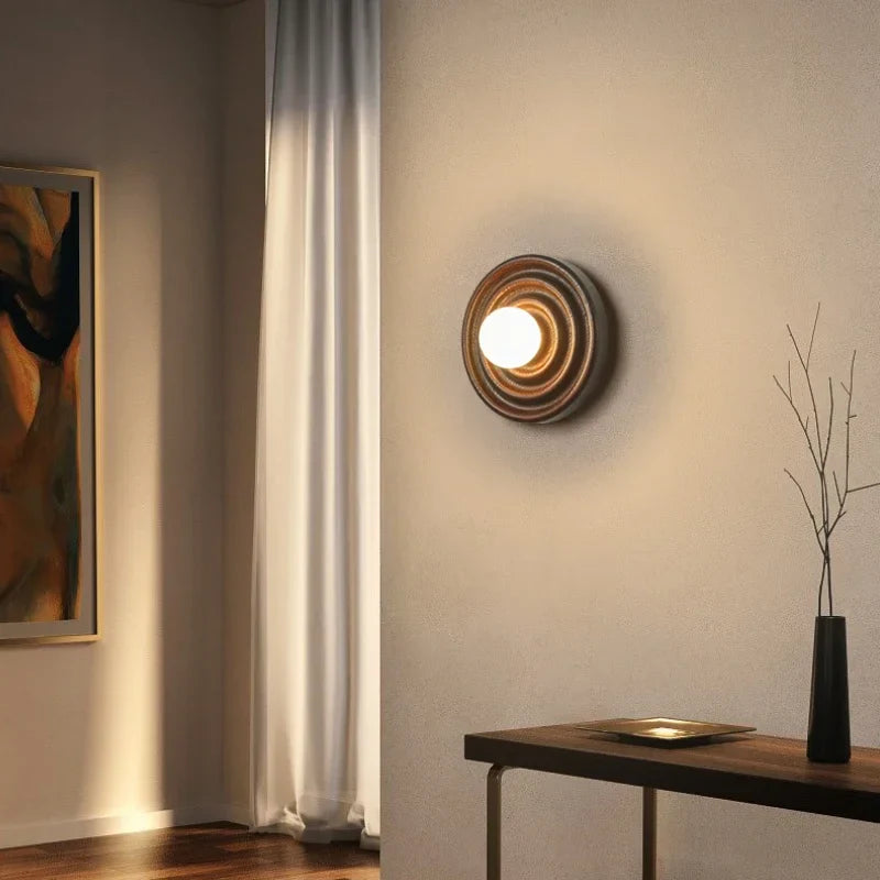 Colette Ripple Walnuss LED Wandleuchte
