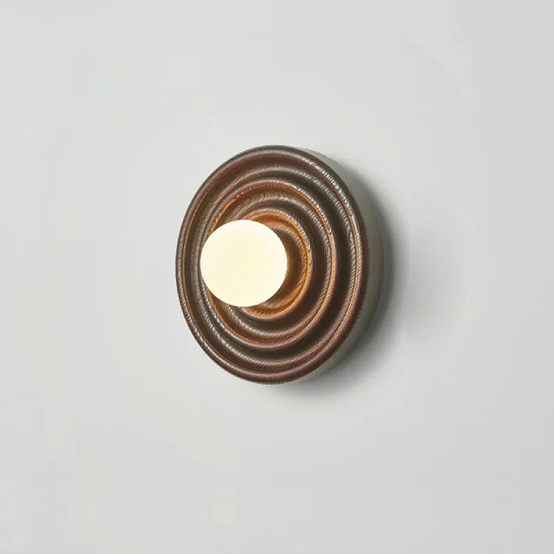 Colette Ripple Walnuss LED Wandleuchte