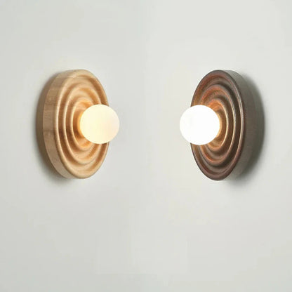 Colette Ripple Walnuss LED Wandleuchte