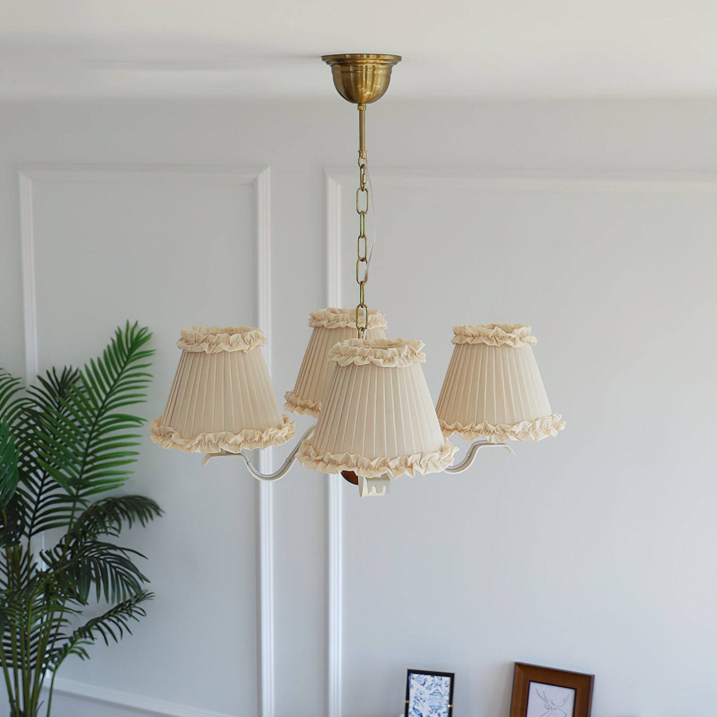 Sabine Rosvyn Chandelier