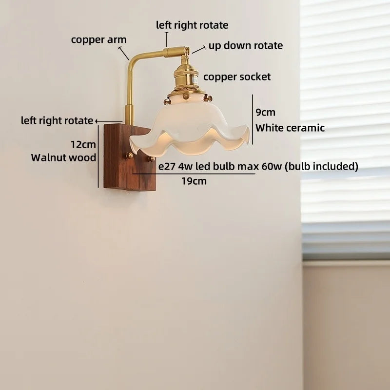 Amélie Vintage Ceramic Flower Wall Light