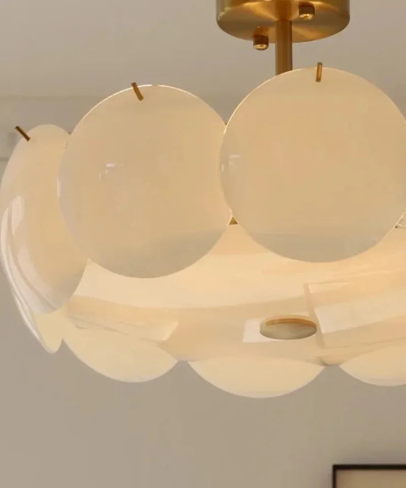 Amélie Aurora Muschelglas-Pendelleuchte