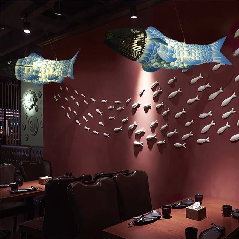 Koi Artisan Bambus-Fisch Pendelleuchte