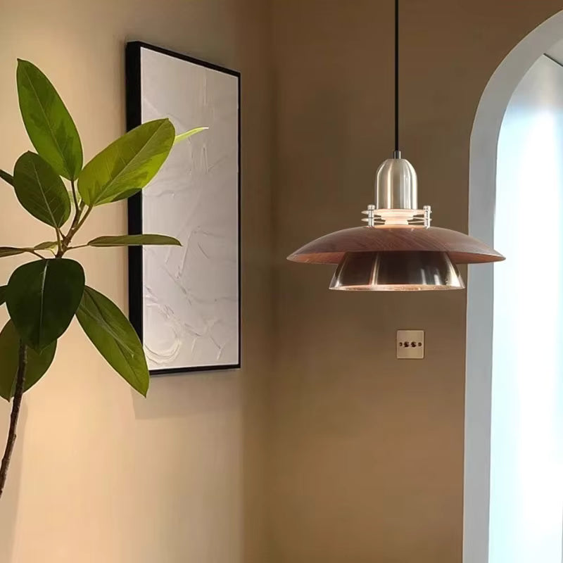 Amélie Aero Linear Pendelleuchte aus Holz und Metall