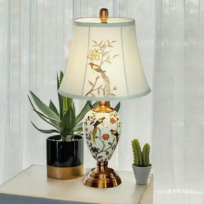 Lucienne Florale Keramik-Nachttischlampe