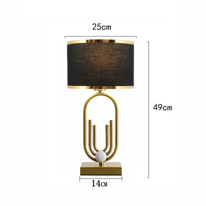 Orléans Moderne Gold Geometrische Tischleuchte