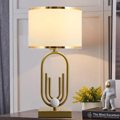 Orléans Moderne Gold Geometrische Tischleuchte