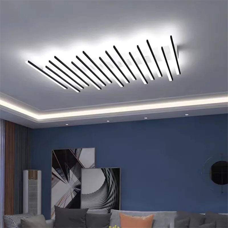 Élodie Minimalistische schwarze Linien-LED-Deckenleuchte, verstellbar