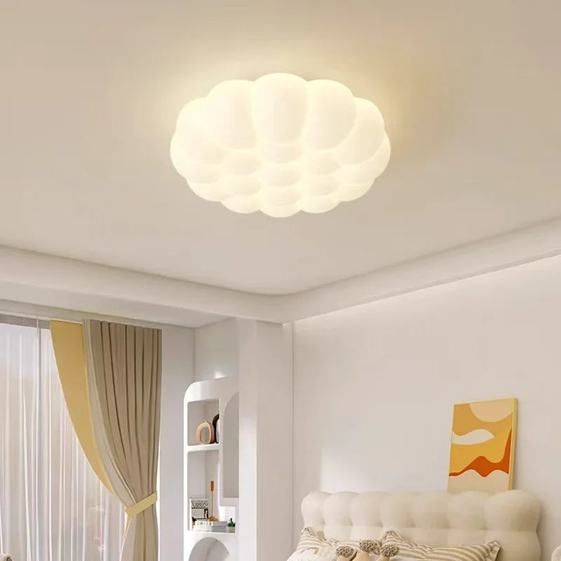 Amélie Bubble Cream LED-Deckenleuchte Vollspektrum-Augenpflege