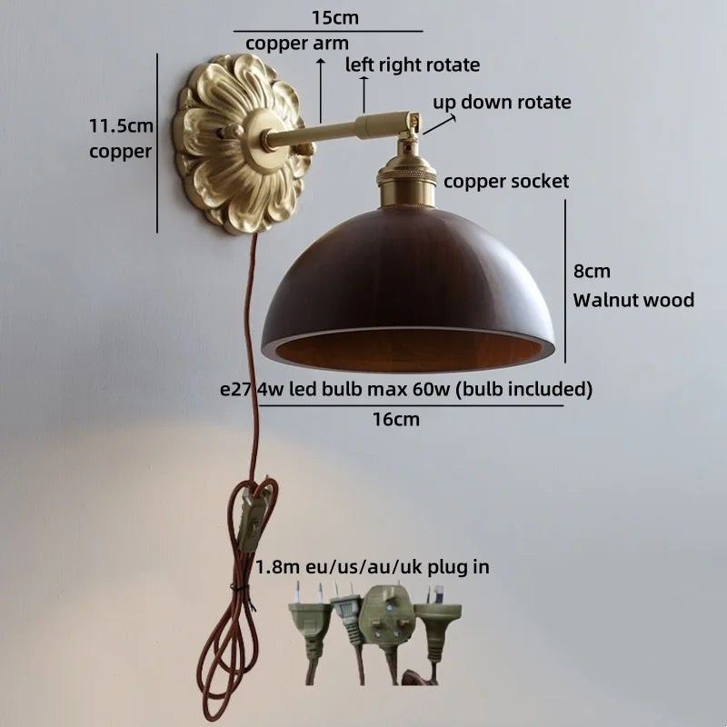 Isabelle Glasblume Messing Wandleuchte