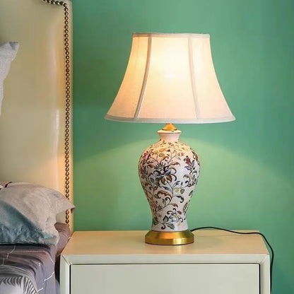 Émilienne Floral Ceramic Vase Table Lamp
