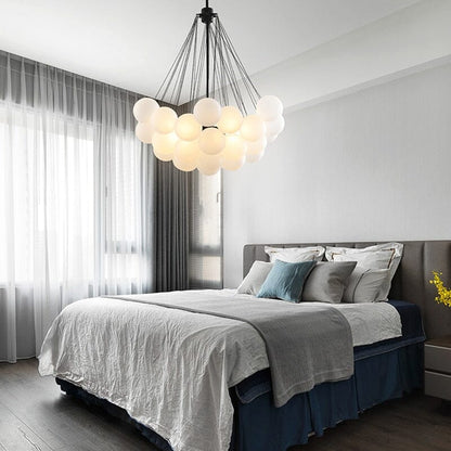 Inès Minimalist Frosted Globe Chandelier