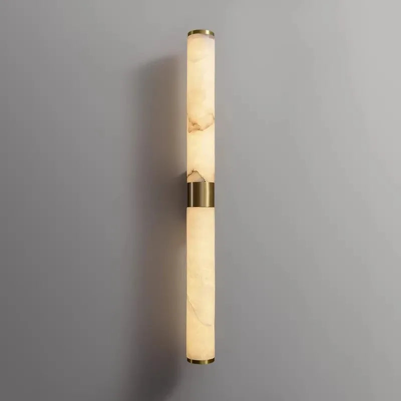 Camille Wandleuchte aus spanischem Marmor, Gold und Kupfer mit zylindrischem Schirm
