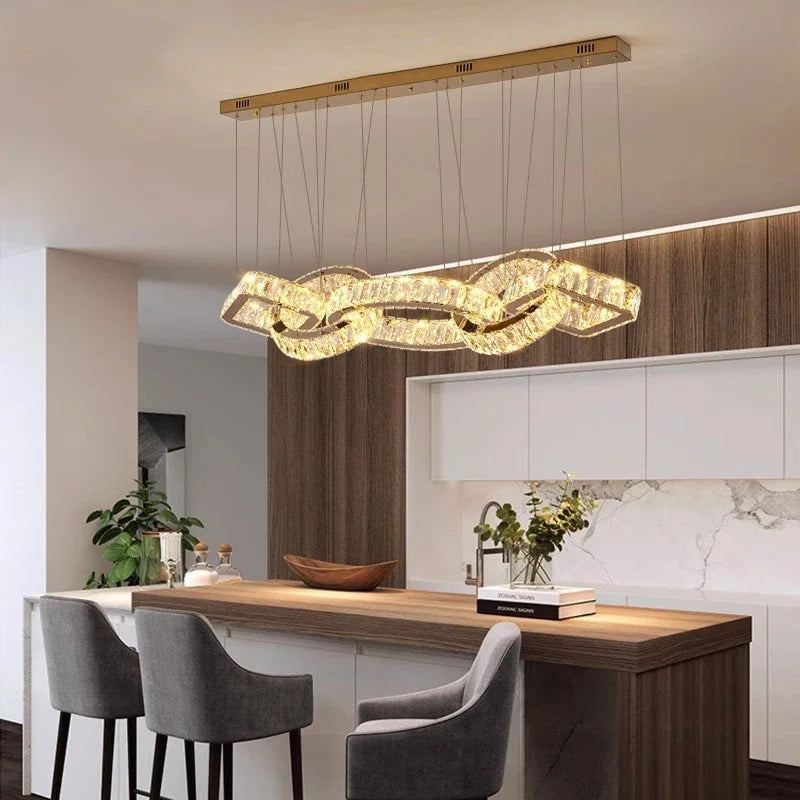 Luxuriöse Pendelleuchte für Wohnzimmer und Essbereich