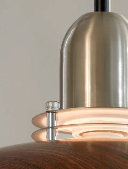Amélie Aero Linear Pendelleuchte aus Holz und Metall