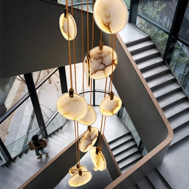 Amélie Moderne mehrflammige LED-Treppenhaus-Pendelleuchte