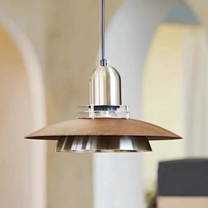 Amélie Aero Linear Pendelleuchte aus Holz und Metall