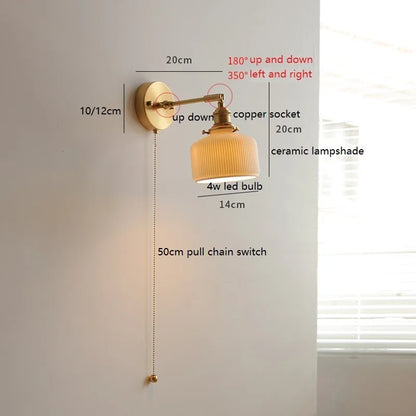 Émilie Drehbare Glas-Wandleuchte mit Zugschalter