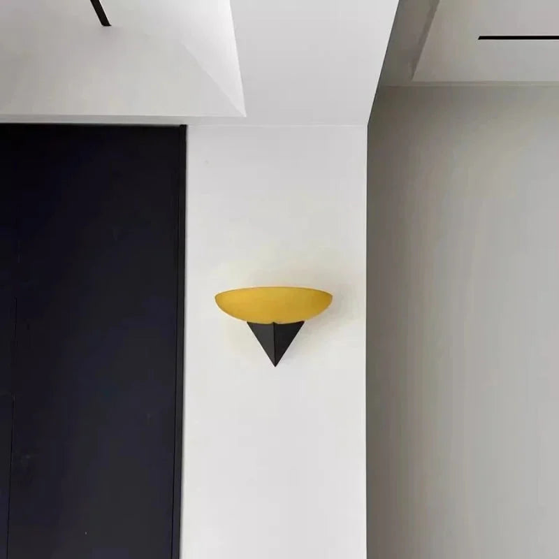 Élodie Horizon Mount LED Wall Lamp