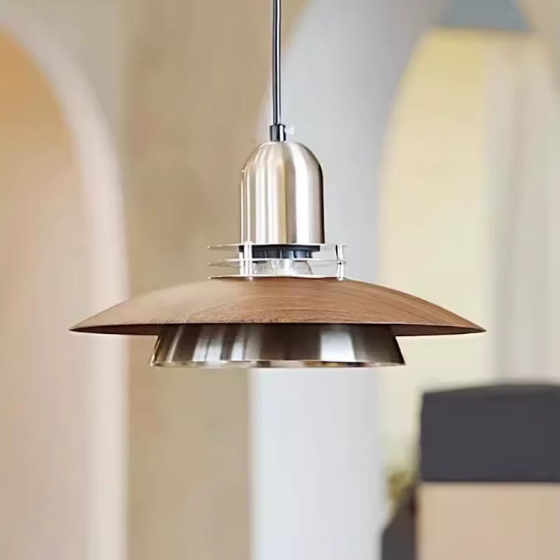 Amélie Aero Linear Pendelleuchte aus Holz und Metall