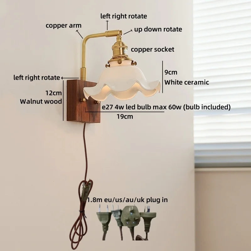 Amélie Vintage Ceramic Flower Wall Light