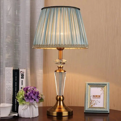 Europäische Retro-Kristall-Stehlampe für Wohnzimmer & Schlafzimmer