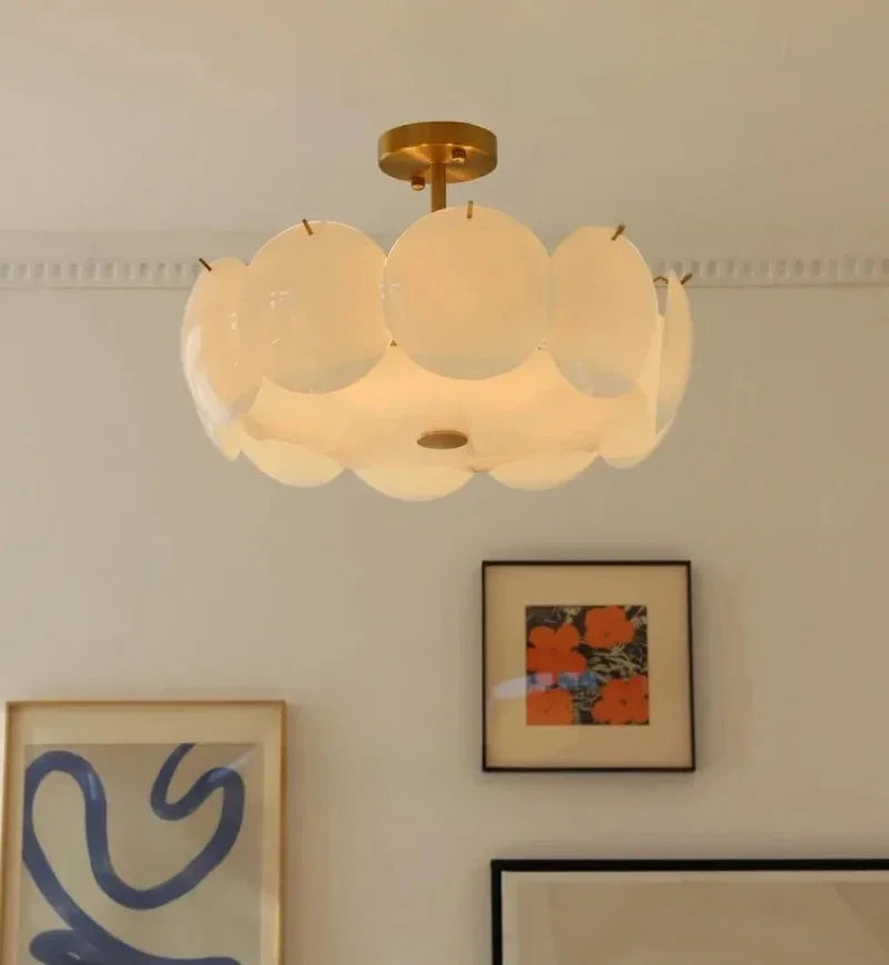 Amélie Aurora Muschelglas-Pendelleuchte