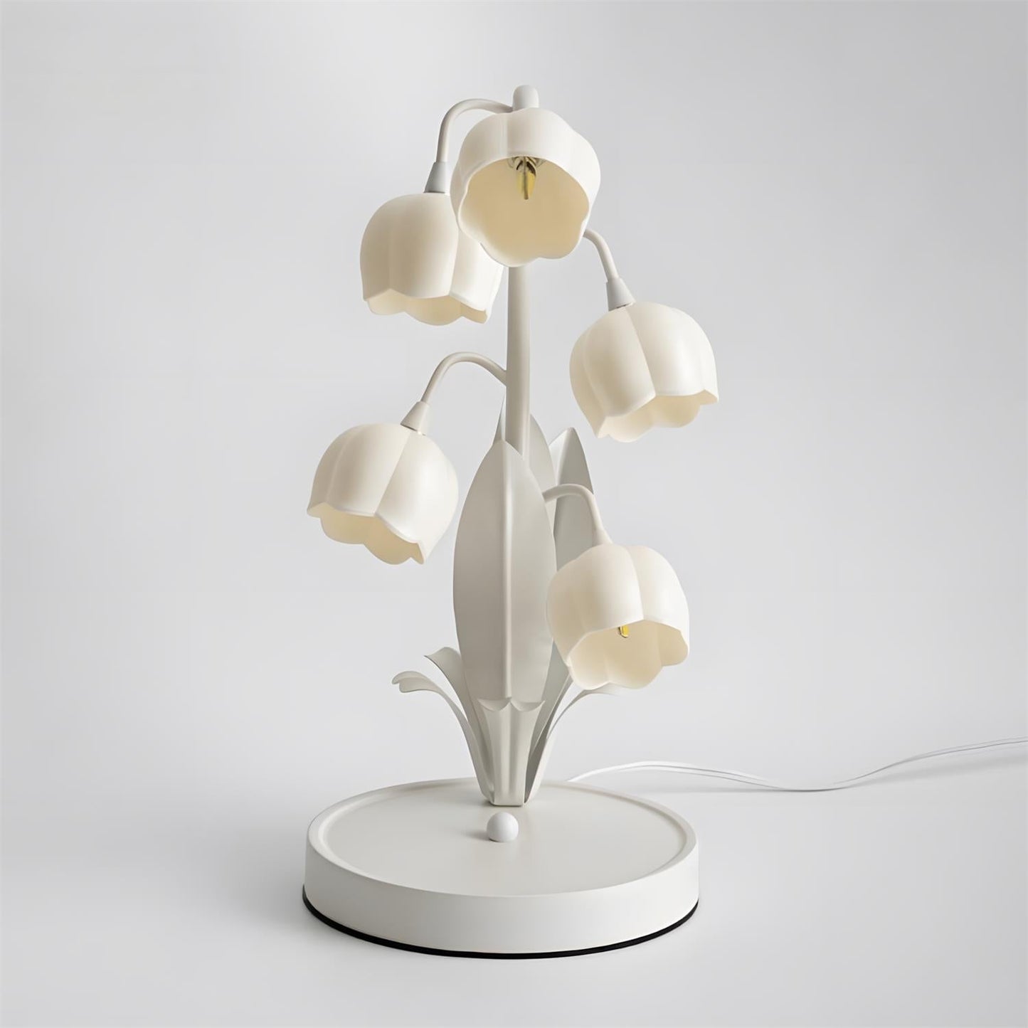 Élodie Orchideenblüten-Tischleuchte mit künstlerischem Blumendesign