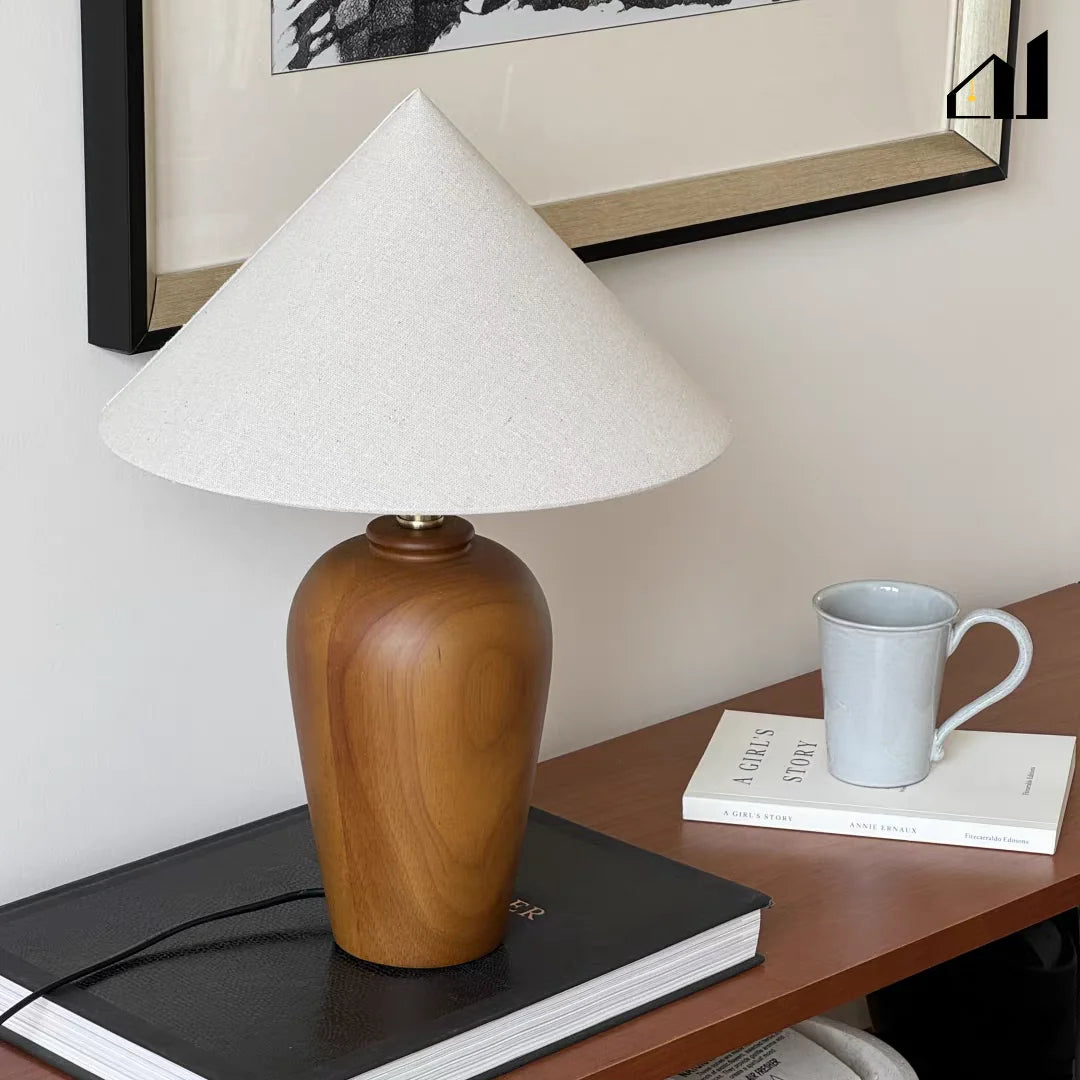 Hochwertige Stoff-Tischlampe im antiken Wabi-Sabi-Stil für Schlafzimmer