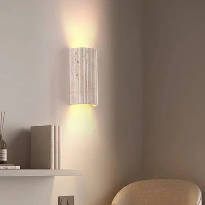 Yvonne Wabi-Sabi Stein-LED-Wandleuchte