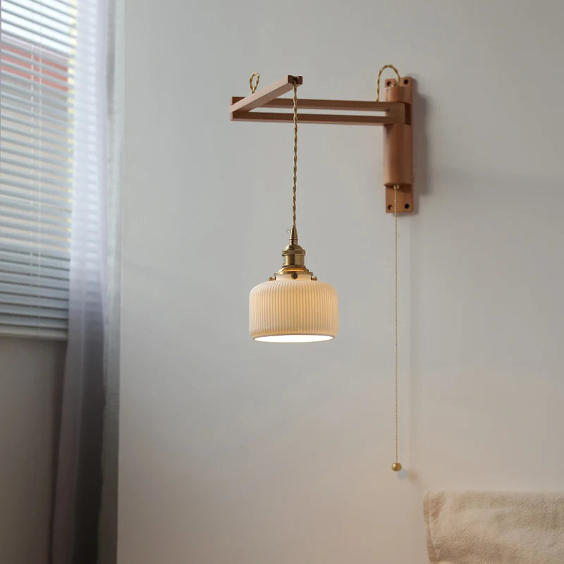 Elise Keramik-Holz-Wandleuchte für Nachttisch & Badezimmer