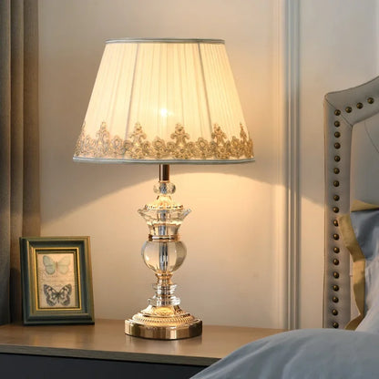 Retro Palast Kristall LED Tischleuchte für Schlafzimmer und Wohnzimmer