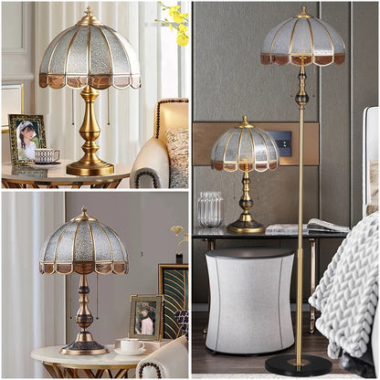 Camille europäische Kupfer-LED-Stehlampe Retro-Stehleuchte