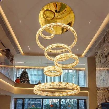 Moderne Kristall-Pendelleuchte für Wohnzimmer und Esszimmer