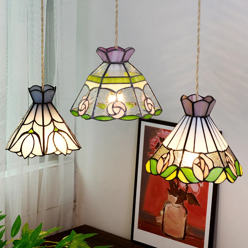 Camille Retro Buntglas-Pendelleuchte E27