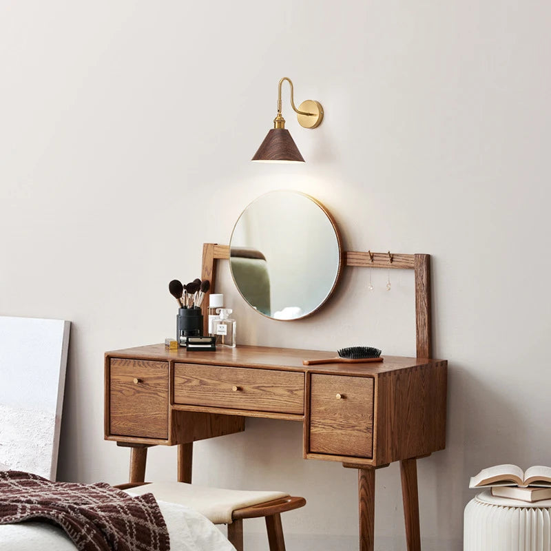 Wandleuchte Élise aus drehbarem Holz, E27, Retro, zum Lesen
