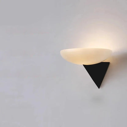 Élodie Horizon Mount LED Wall Lamp