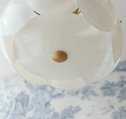 Amélie Aurora Muschelglas-Pendelleuchte