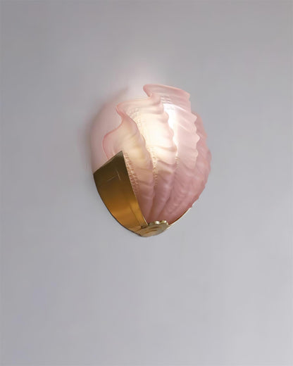 Aurélie Wandleuchte Muschel mit geformtem Glasdesign