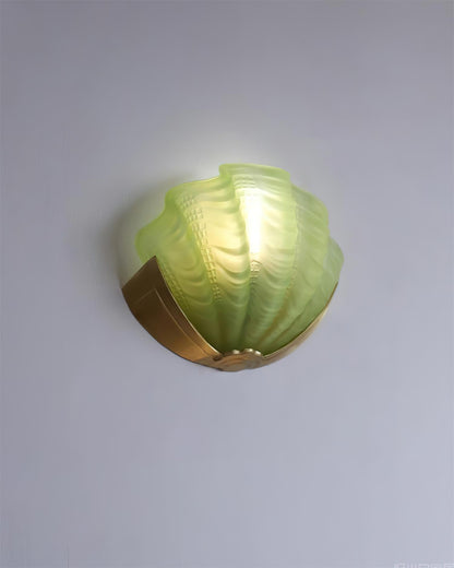 Aurélie Wandleuchte Muschel mit geformtem Glasdesign