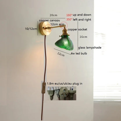 Émilie Drehbare Glas-Wandleuchte mit Zugschalter