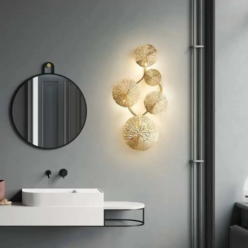 Océane Lotus Leaf Wall Lamp with Modern Artistic Design