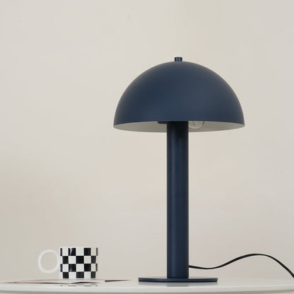 Céleste Pilztischleuchte mit skulpturalem Metalldesign