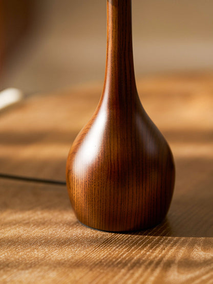 Élise Tischleuchte aus Glas mit Holzfuß und LED-Dimmer