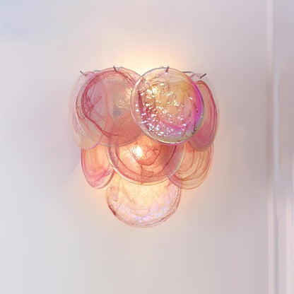 Amélie mundgeblasene Glas-Wandleuchte mit Metallakzenten