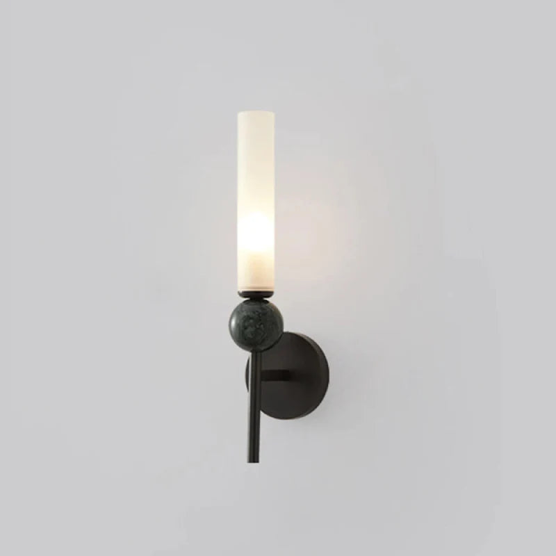 Camille Tovar Marmor LED Wandleuchte