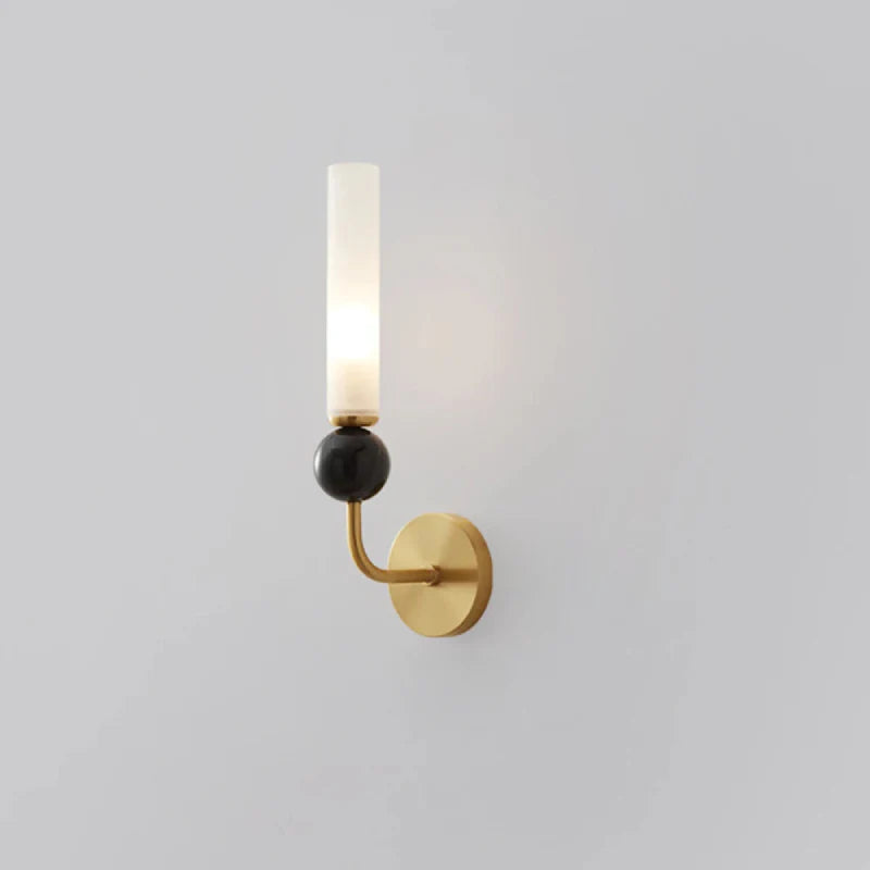 Camille Tovar Marmor LED Wandleuchte