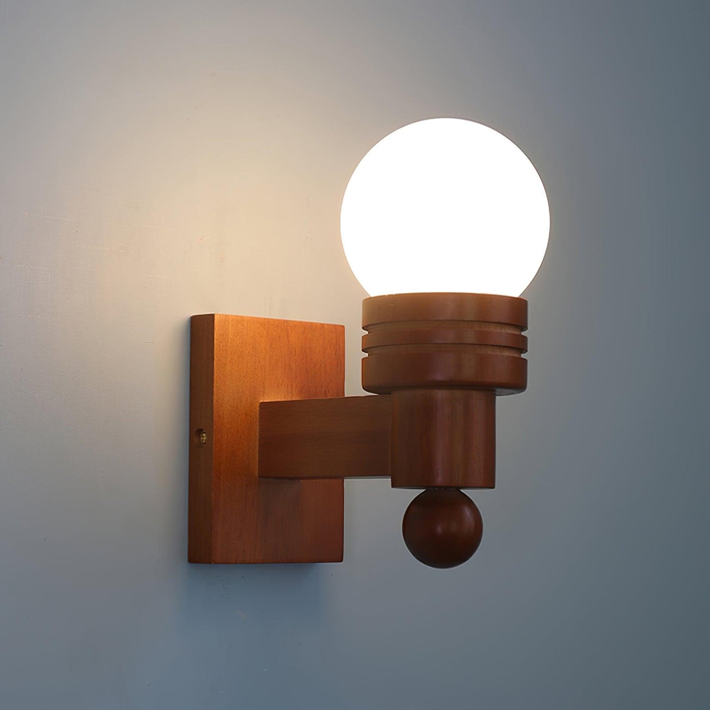 Sabrina Tupelo Wandleuchte Holz und Glas Klassische Beleuchtung