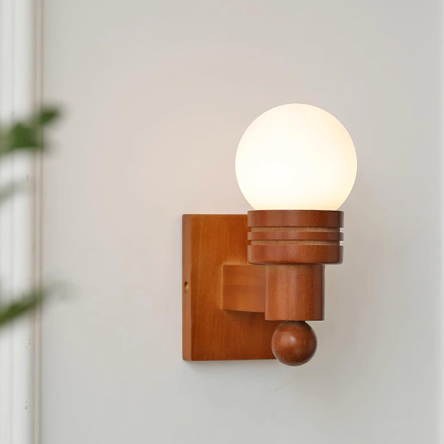 Sabrina Tupelo Wandleuchte Holz und Glas Klassische Beleuchtung